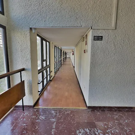 Skol 335. Fantastic Beachfront Facing South. Marbella