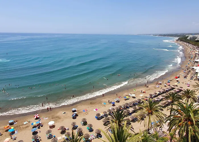 شقة Skol 335. Fantastic Beachfront Facing South. ماربيا