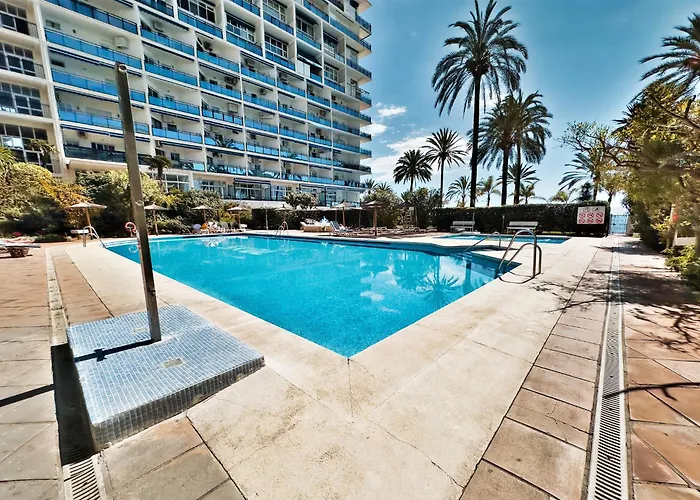 דירה Skol 335. Fantastic Beachfront Facing South.